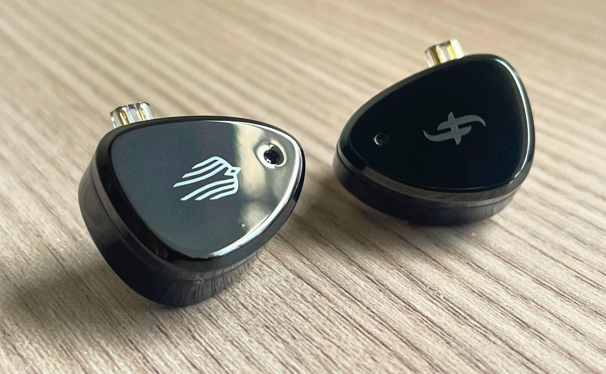 Simgot EM6L In-Ear Monitors Review: Bass-Forward Brilliance