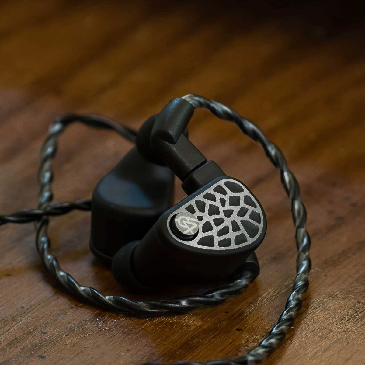 64 Audio U18s IEM - The Audio Store