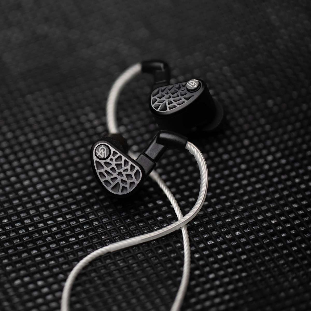 64 Audio U18s IEM - The Audio Store