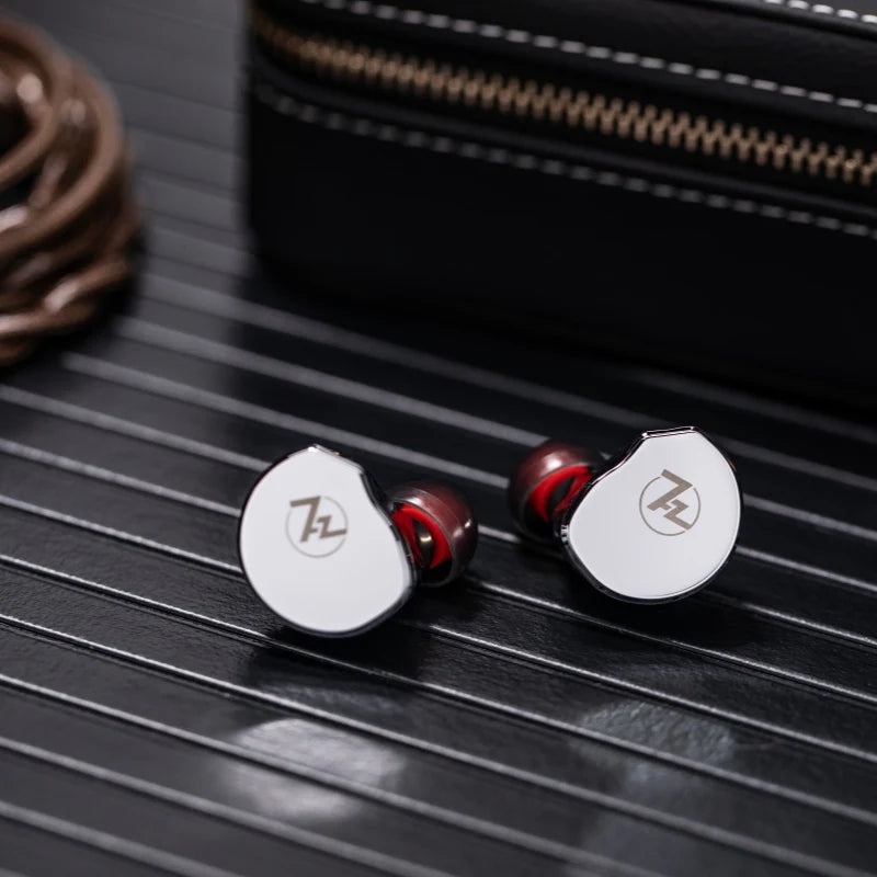 7HZ x Crinacle: Divine Planar Magnetic Driver IEM