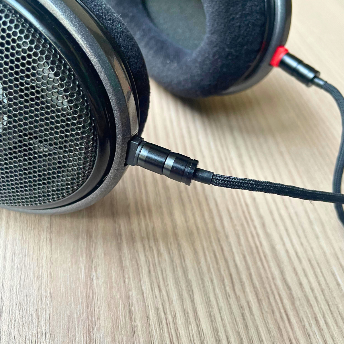 EarAudio Premium Cable For Sennheiser HD 600, HD 650, HD 660s2 - The Audio Store