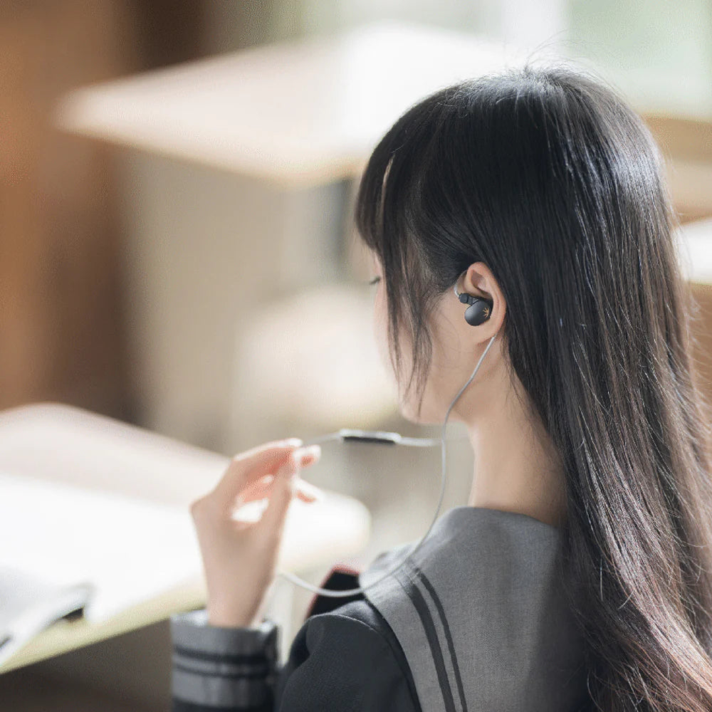 Open Box MOONDROP CHU II DSP Type-C IEM - The Audio Store