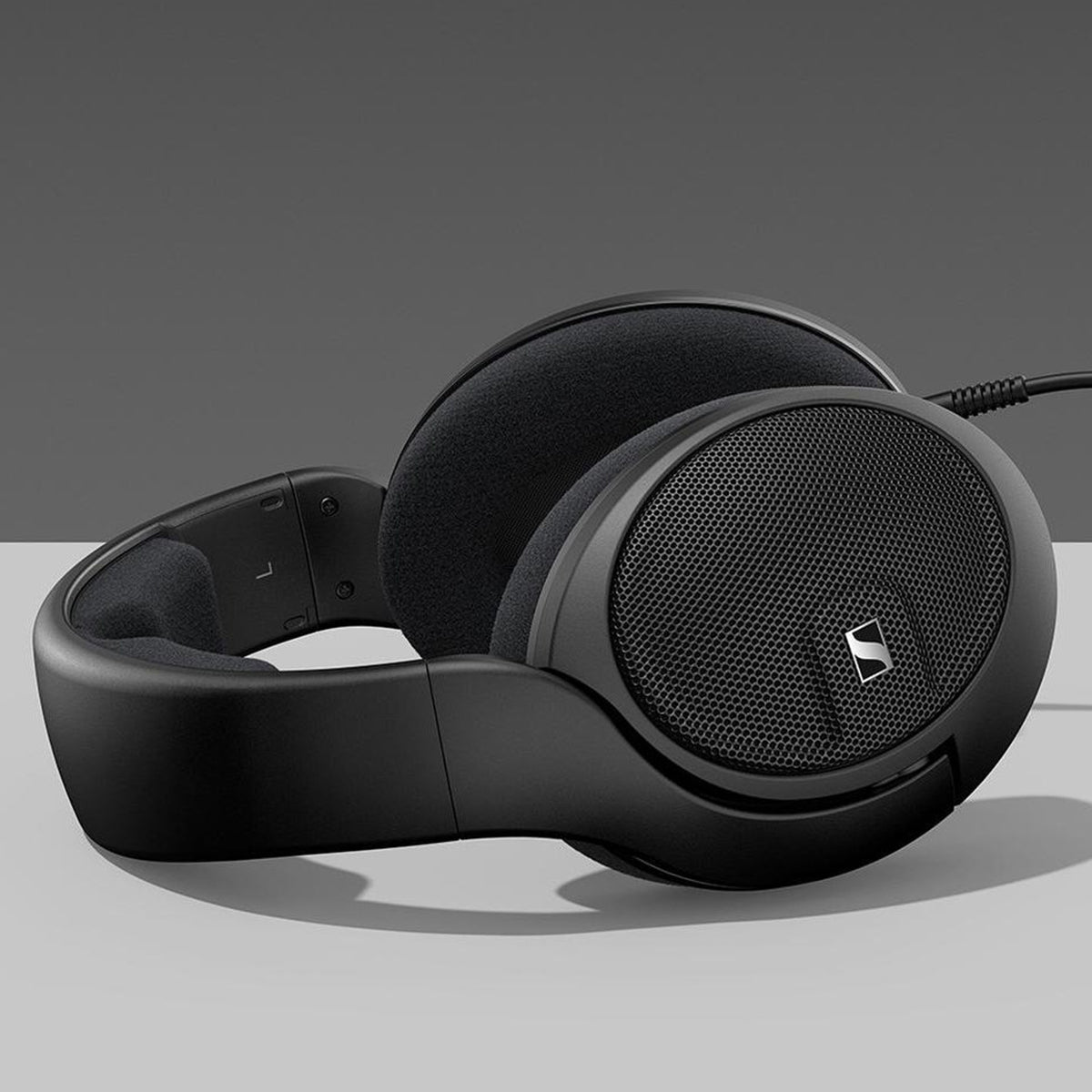 Sennheiser HD 560S Open Back Headphones