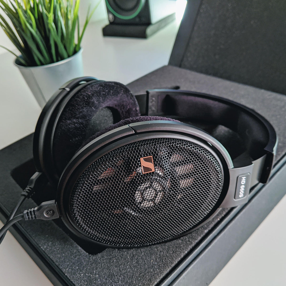 Sennheiser HD 660S Open Back Headphones