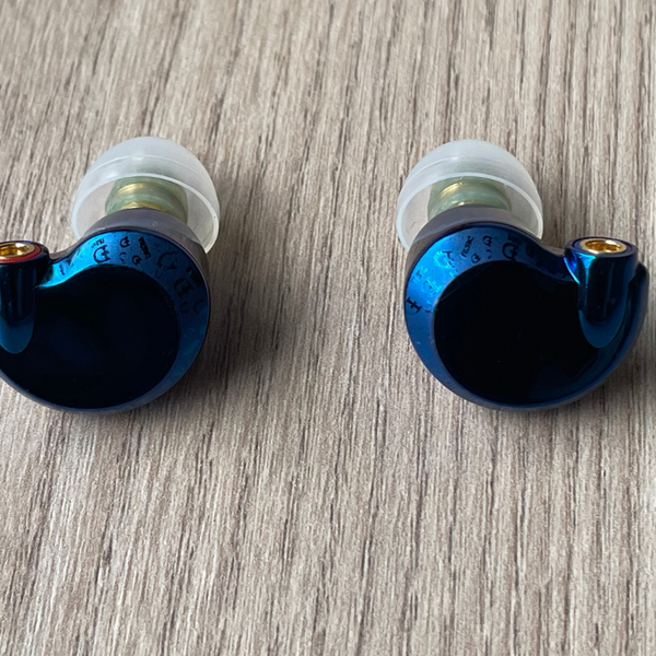 Dunu Falcon Ultra In-Ear Monitors Review | The Audio Store