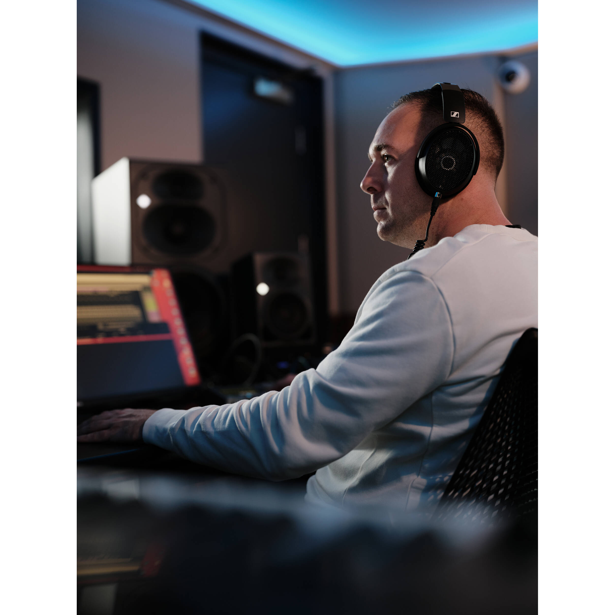 Sennheiser HD 490 PRO Plus Open Back Professional Reference Studio Headphones