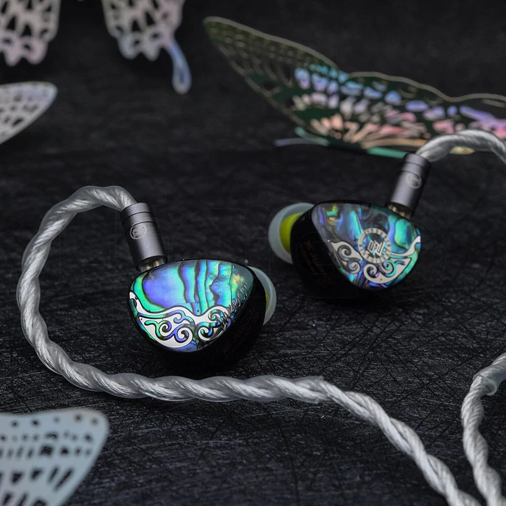 JUZEAR Butterfly 61T IEM - The Audio Store