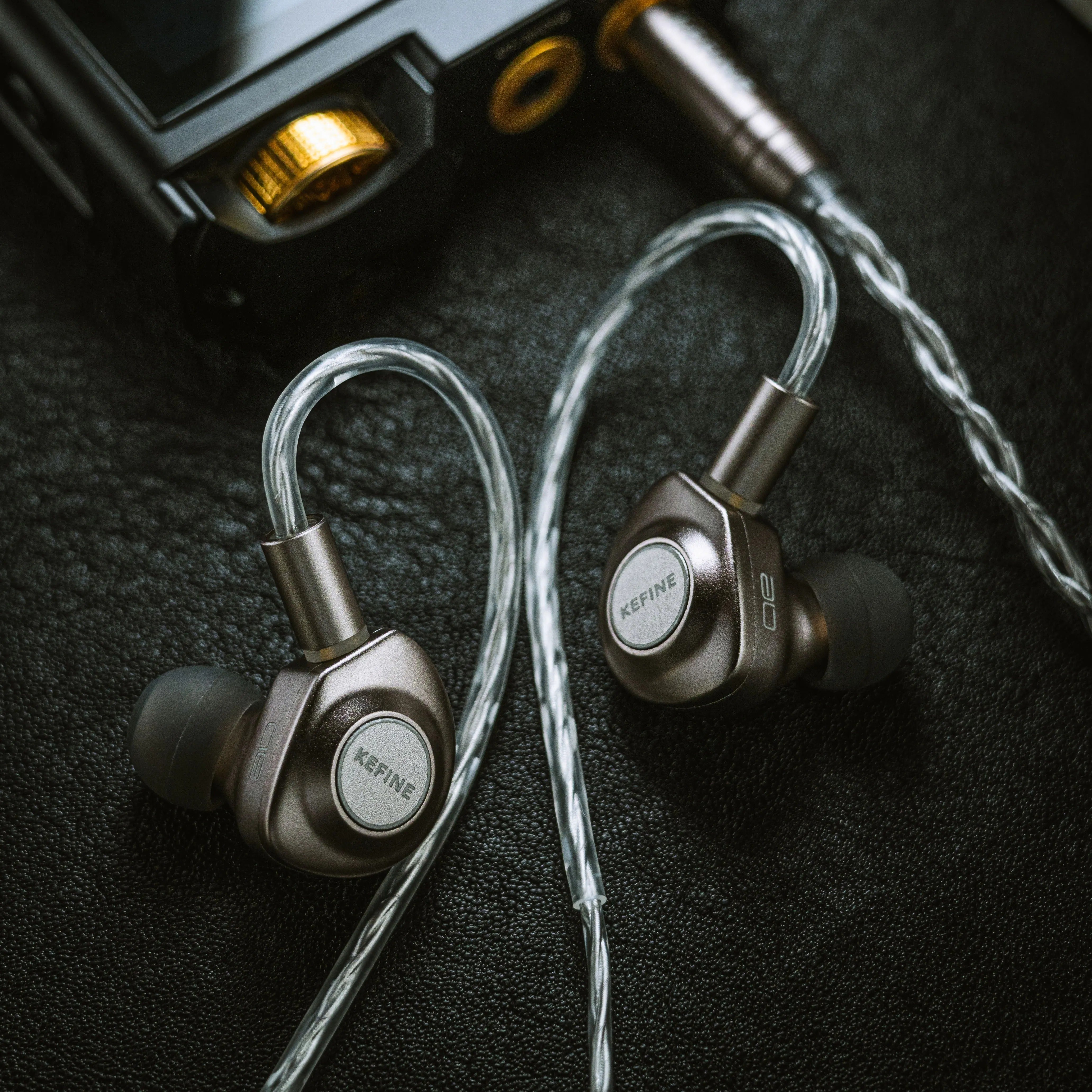 KEFINE Delci AE IEM