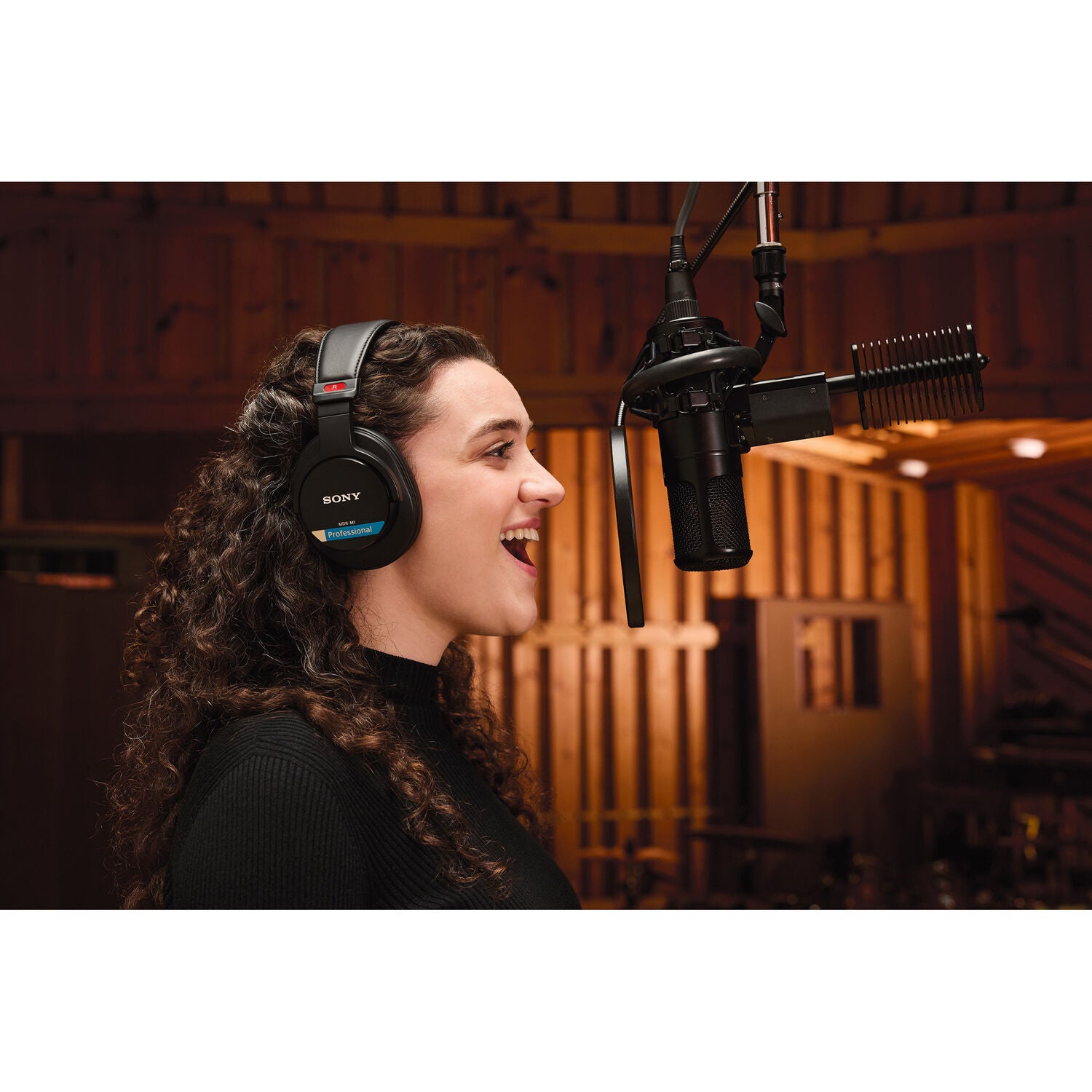 Sony MDR-M1 Closed Back Headphones